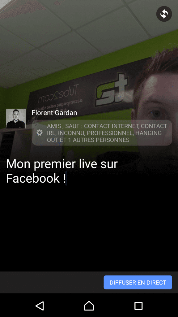 Paramètres de Facebook Live avec l'écriture de la description du live