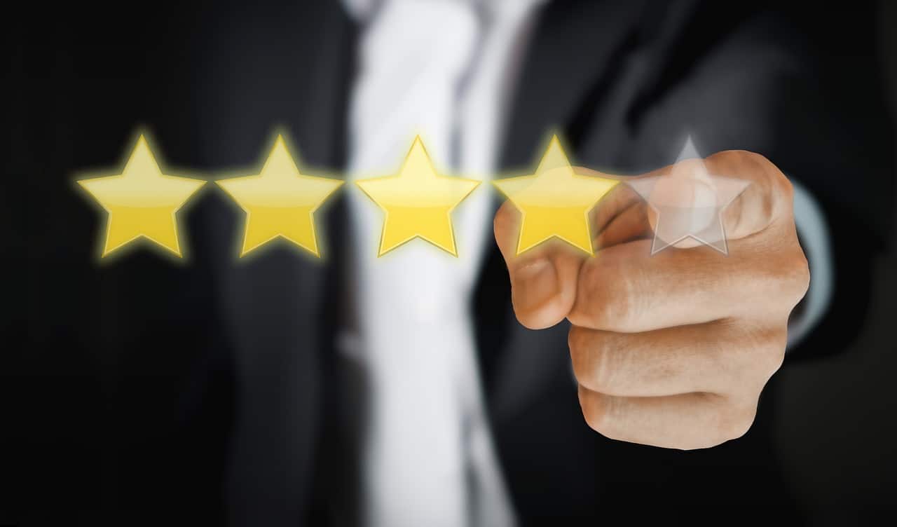 Apprenez à évaluer, renforcer et protéger votre e-réputation avec ce guide complet et facile à suivre
