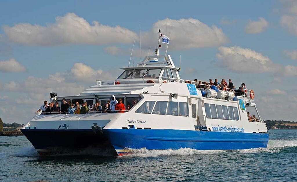 Izenah Croisières